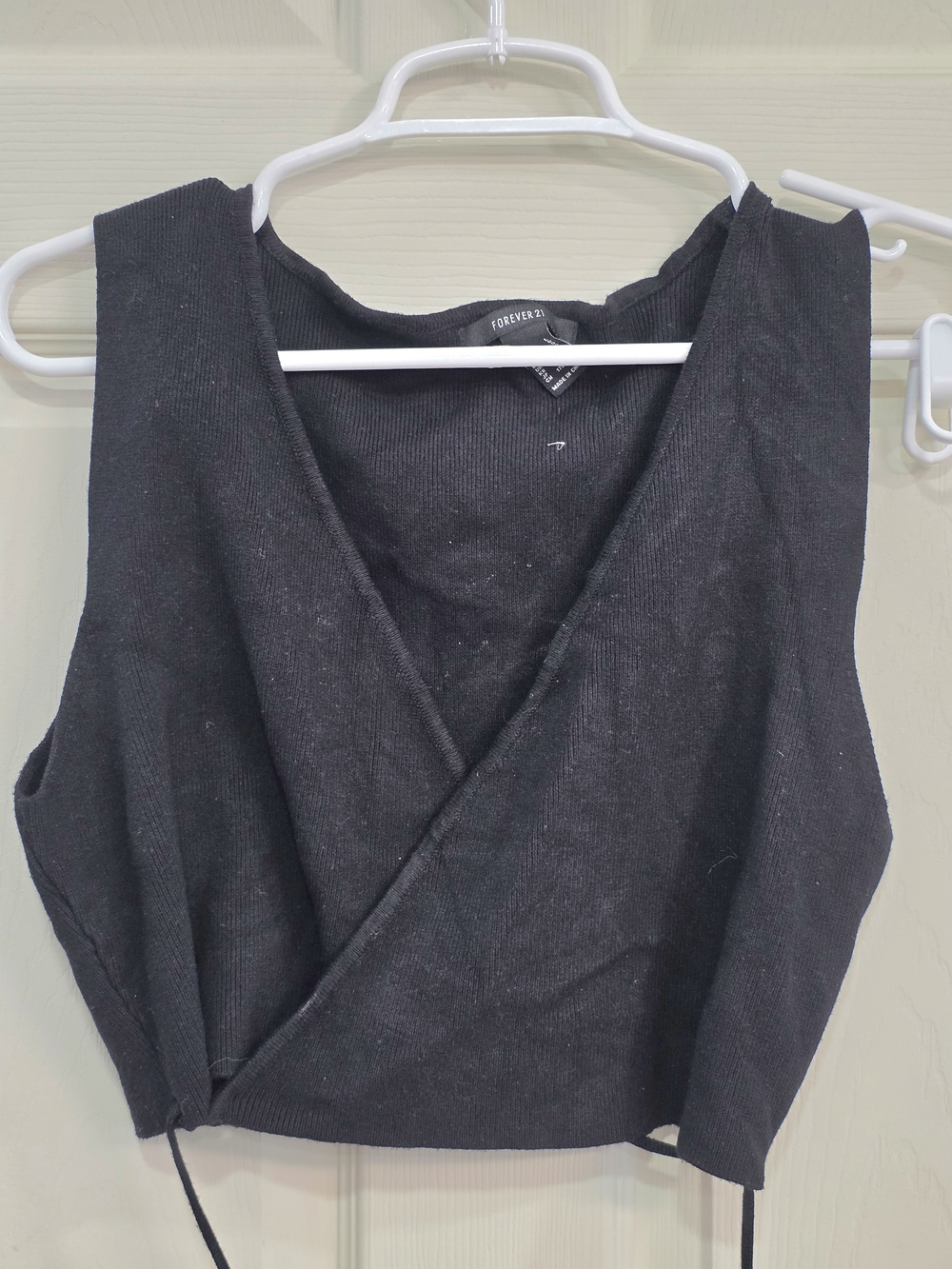 Forever 21 Sleeveless Knit Black Wrap Crop Tank